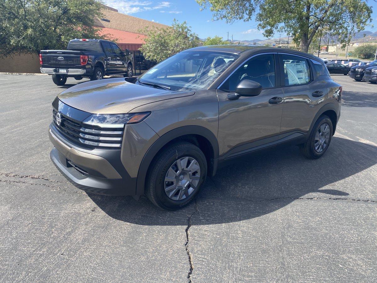 2027 Nissan Kicks S walkaround video